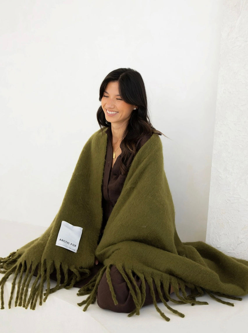 The Reykjavik Throw - Tokyo Lights- ARCTIC FOX & co