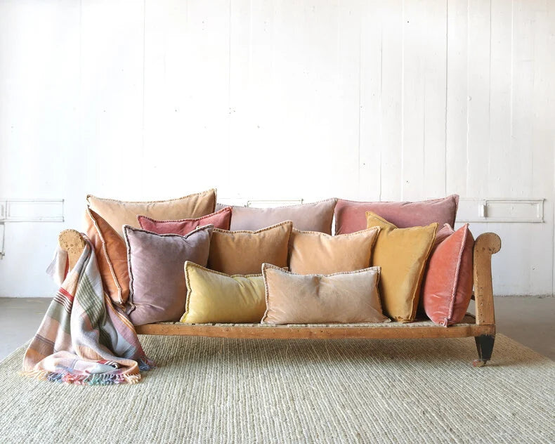 Pip cushion cover - velvet Smoke