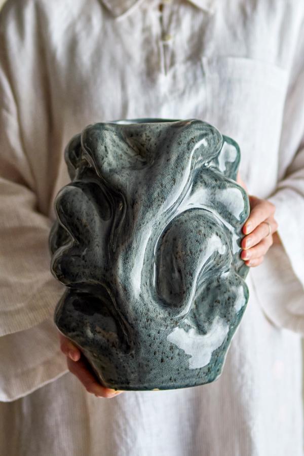 Vuella Vase