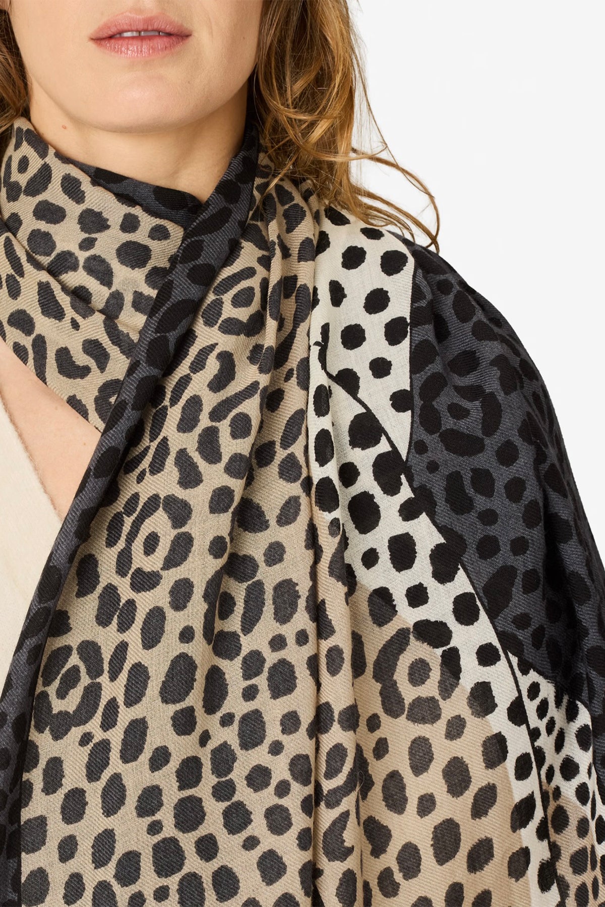 Feline scarf grey - Inoui Editions