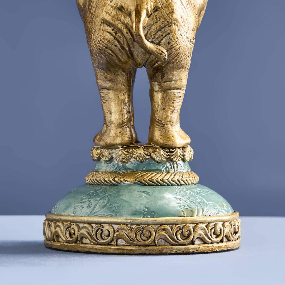Elephant Candleholder gold
