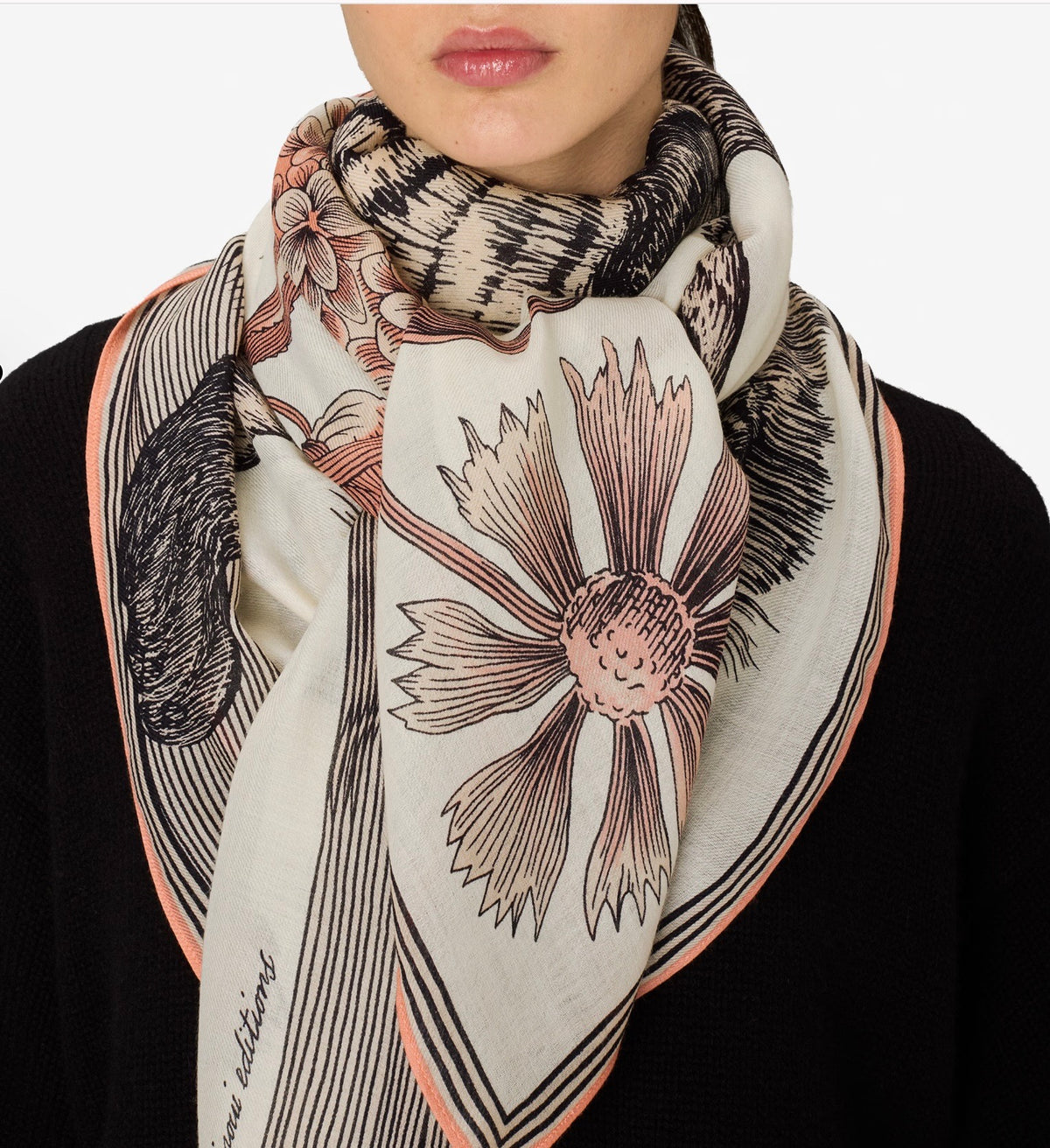 Gustav scarf 130 powder - Inoui Editions