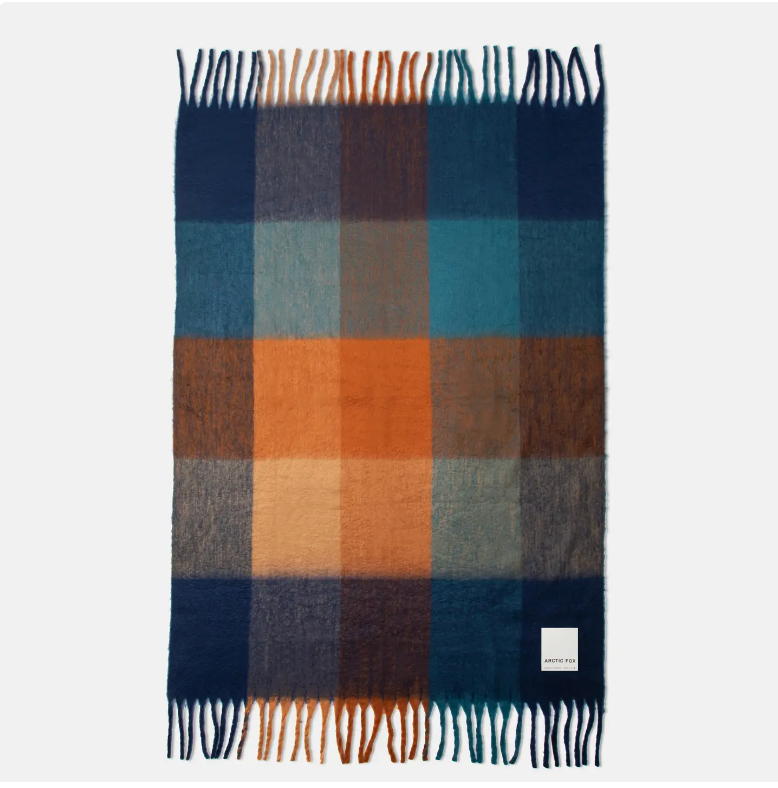 The Reykjavik Throw - Tokyo Lights- ARCTIC FOX & co