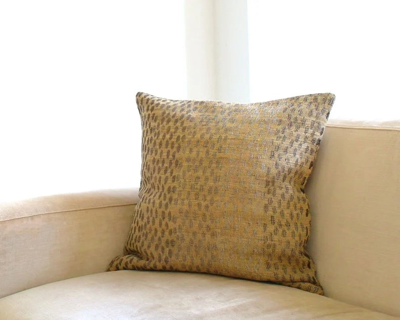 Jaguar cushion cover - leoprint
